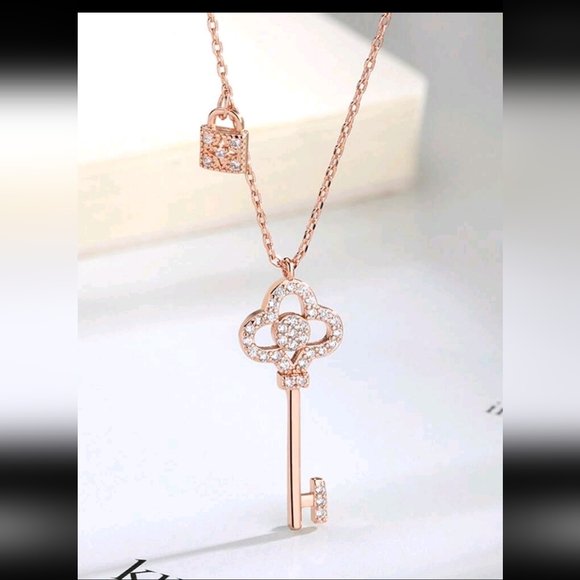 Rose Gold Lock And Key Pendant Necklace - Picture 1 of 4